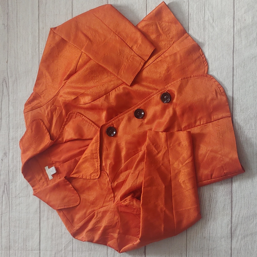 Chico's Lightweight Shiney Blazer
